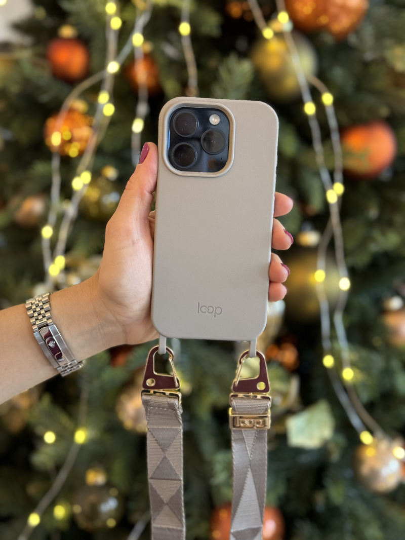 Taupe széles nyakbaakasztó - arany karabinerrel